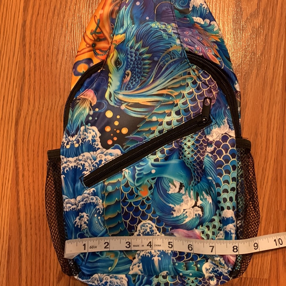Dragon sling backpack - Picture 8 of 8